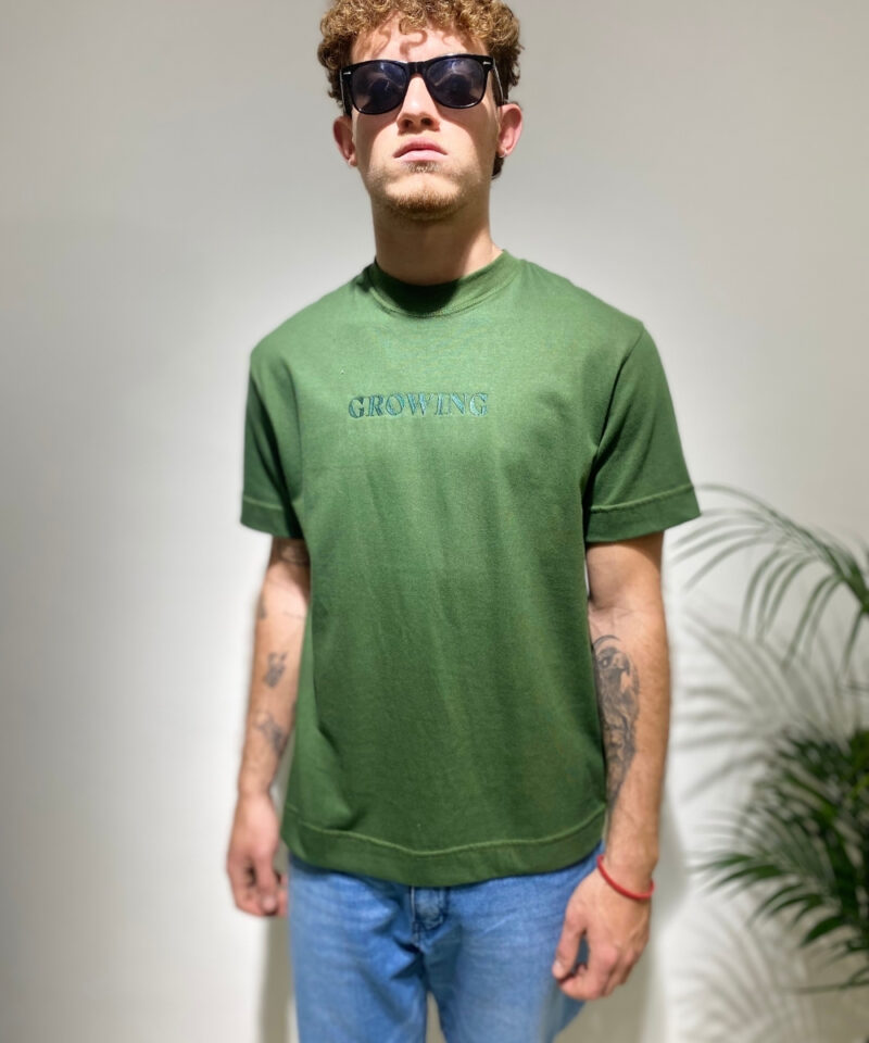 REMERA REGULAR GROWING
