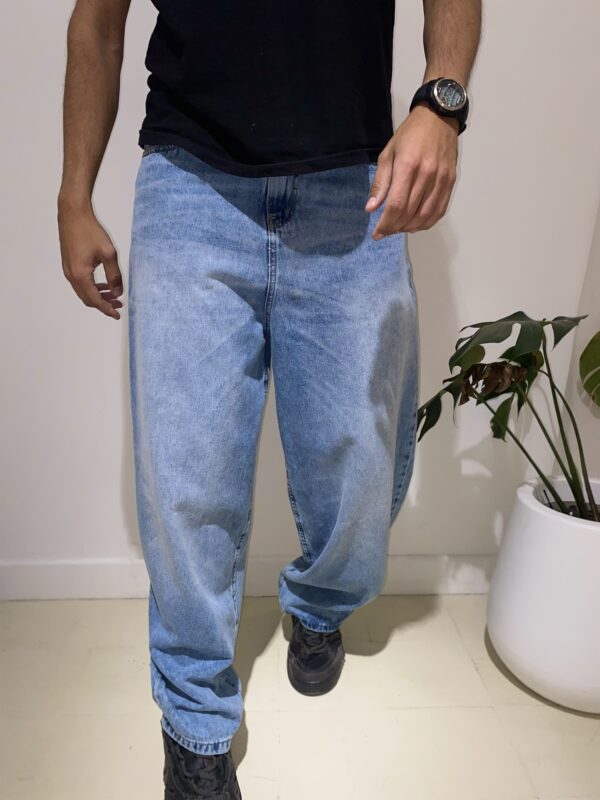 PANTALON DE JEAN BAGGY