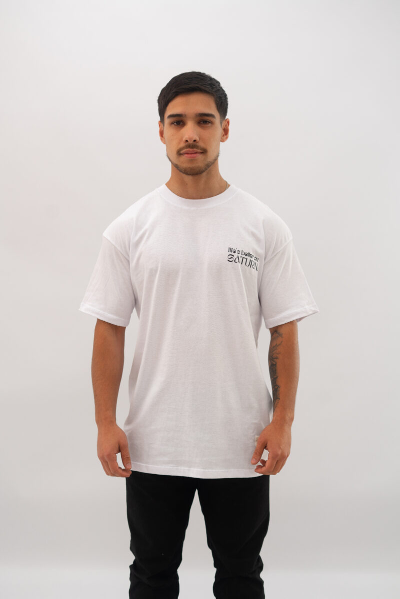 REMERA OVER SATURN BLANCA