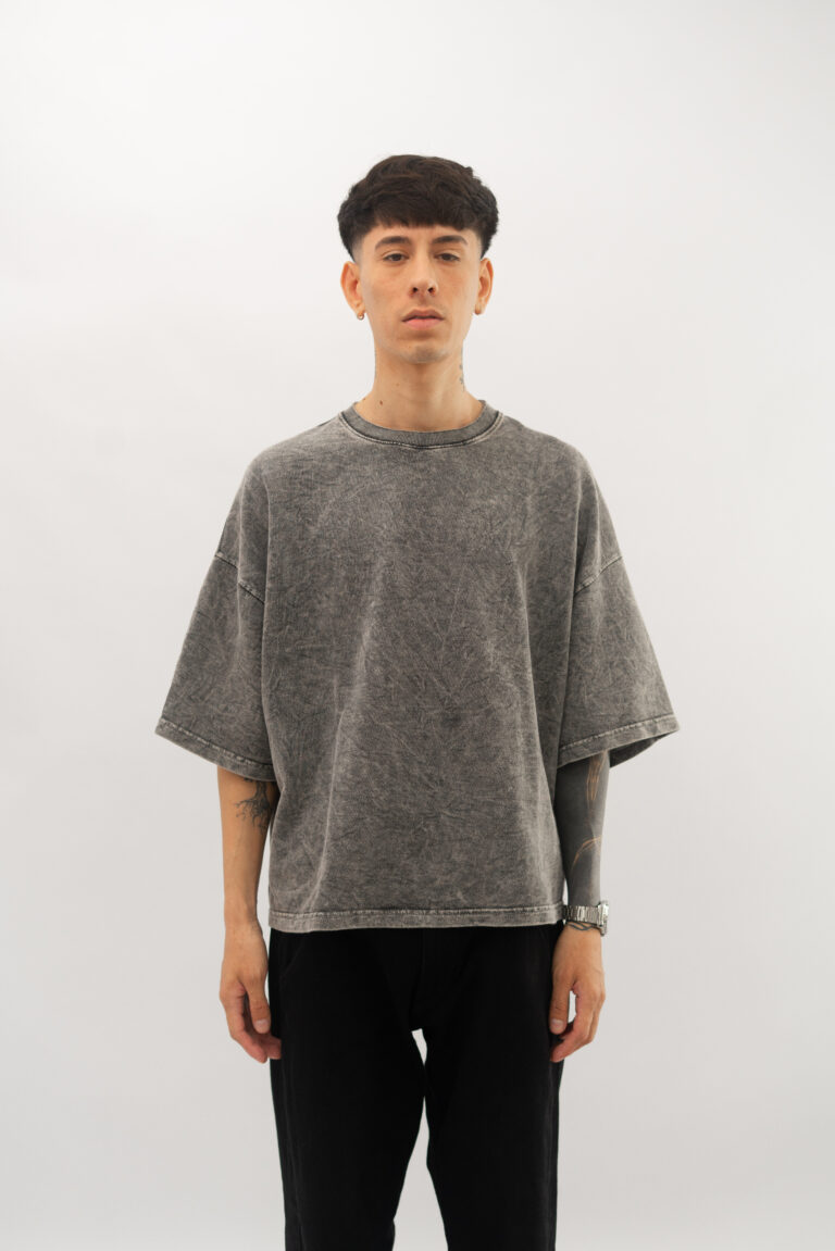 REMERA BOXY OVER CHIPRE GRIS