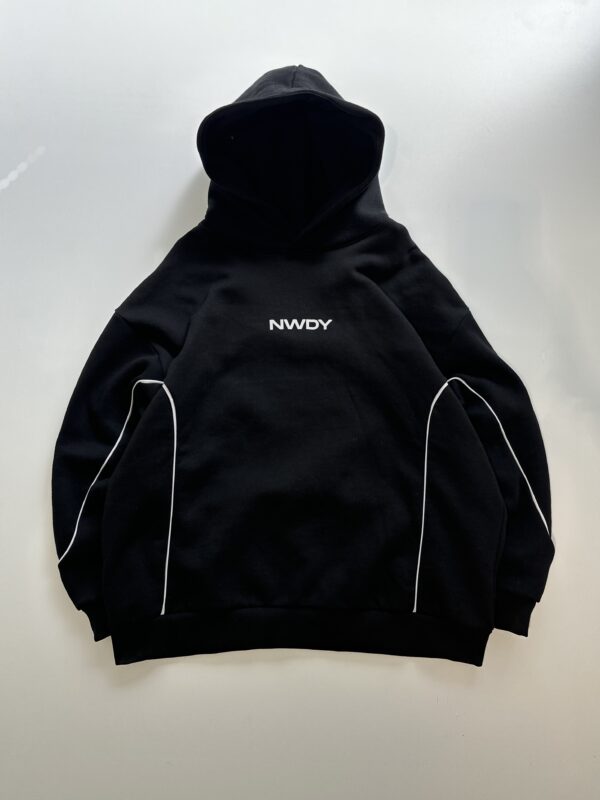 BUZO BOXY OVER NWD