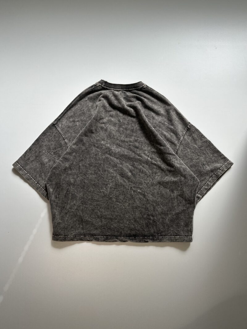 REMERA BOXY OVER CHIPRE GRIS - Image 6