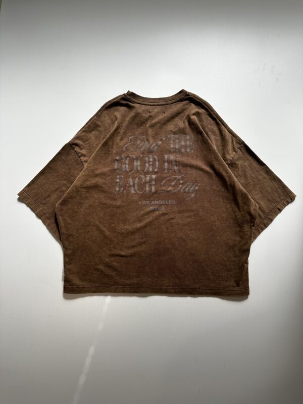 REMERA BOXY FIND GOOD OXIDO