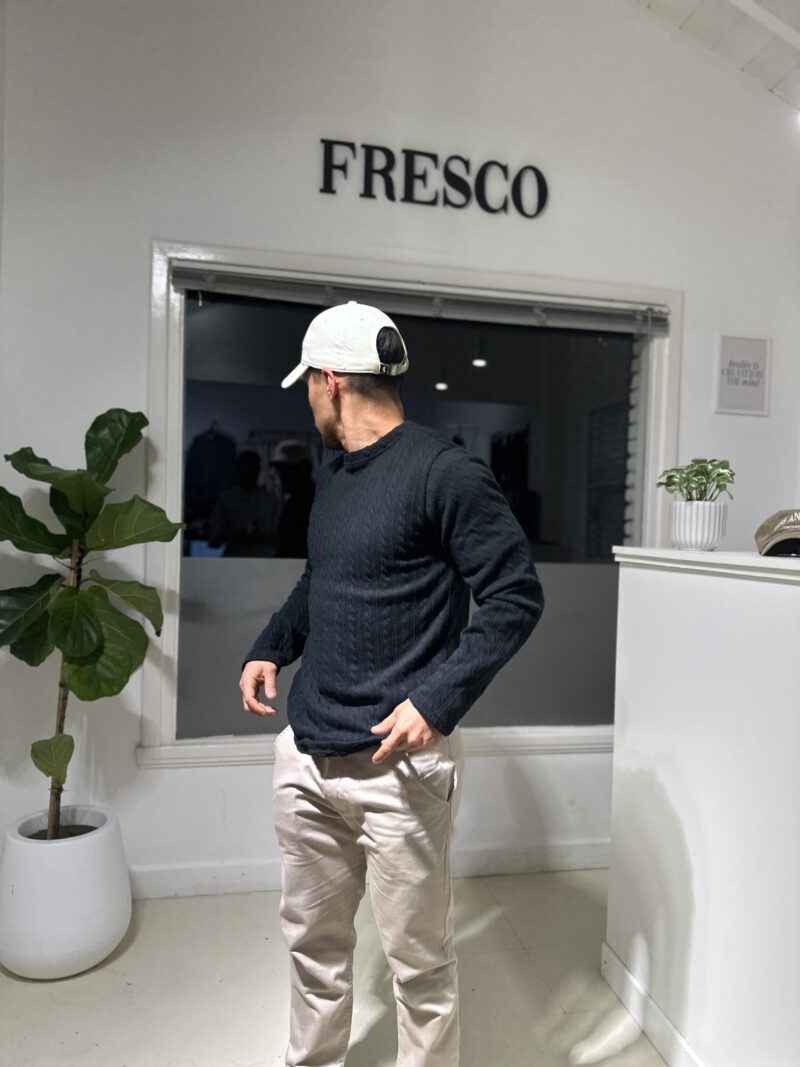 SWEATER NEGRO HILADO FINO - Image 2