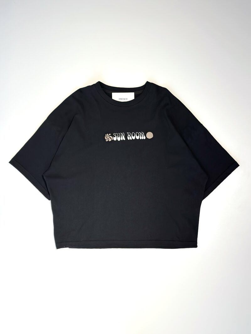 REMERA BOXY SUN ROOM NEGRA