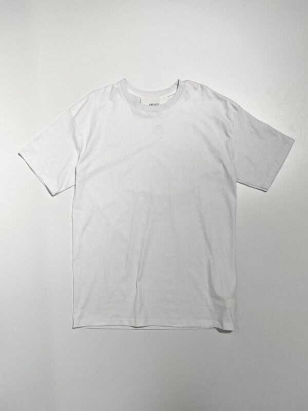 REMERA OVER BASICA BLANCA / NEGRA