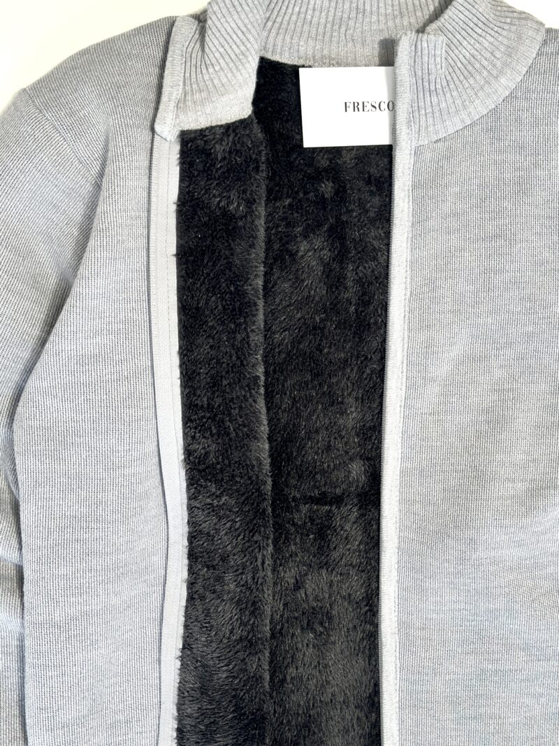 CAMPERA NORDIC PLUSH GRIS - Image 2
